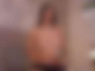 Live-Cam-Show mit JadaKaii - Lush auf Camsoda