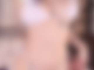 Live cam show with RaquelDanger - Moaning on Camiplay Live