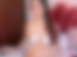 Live cam show with RaquelDanger - White Big Ass on Camsoda | colombia