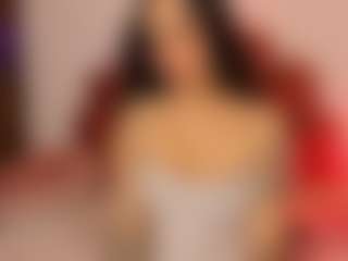 Live cam show with RaquelDanger - Dildo Brown Hair on Camsoda