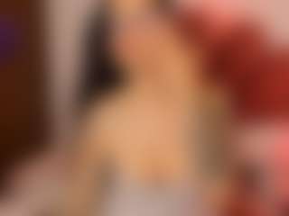 Live cam show with RaquelDanger - Cum on ObeyMaria