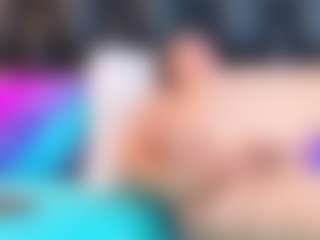 Live cam show with DahianaMoss - Petite on xplaylive.com