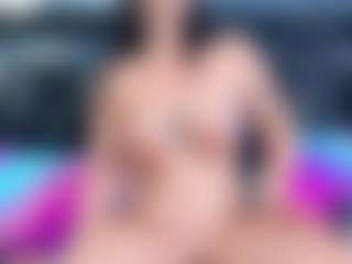 Live cam show with DahianaMoss - Pov on Camsoda