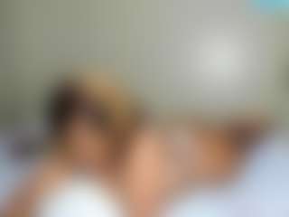 Live cam show with kinkytalia - Average on Camsoda