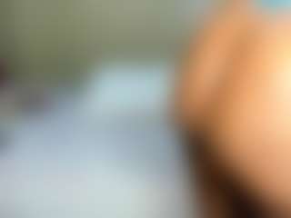 Live cam show with kinkytalia - Wet on makecum.org