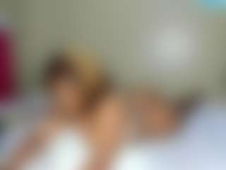 kinkytalia's Live Sex Cam Show