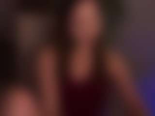 Live cam show with SofieBloom - Brown Hair Petite on StripNow