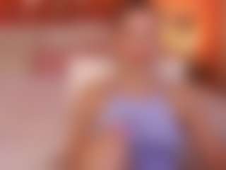 Live cam show with SofieBloom - Average on intimatelivegirls.com