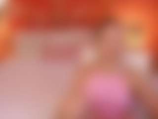 Live cam show with SofieBloom - Butt Plug on LiveSexCams6