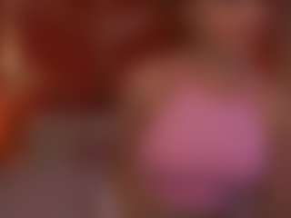 Live cam show with SofieBloom - Average on 1on1-livenow