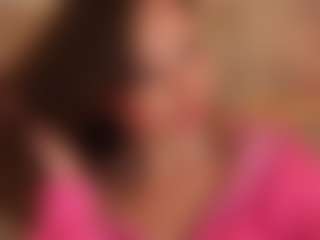 Live cam show with SofieBloom - Butt Plug on xblisslive.com