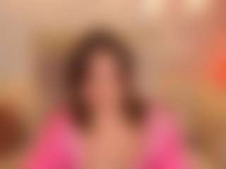 Live cam show with SofieBloom - Small Tits on xheatlive.com