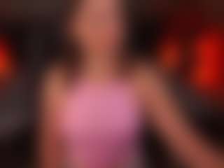 Live cam show with SofieBloom - Average on Camsoda