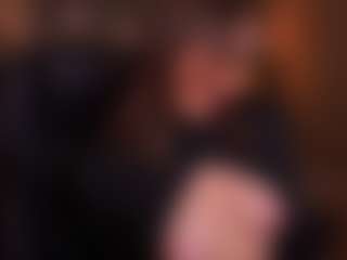 Live cam show with SofieBloom - Amateur Brown Hair on Fling VIP Chat