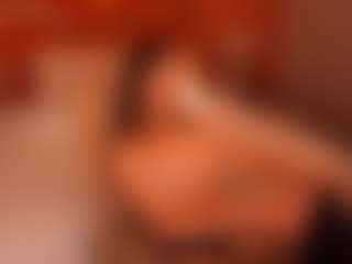 Live cam show with SofieBloom - Brown Hair on Fit Hotties