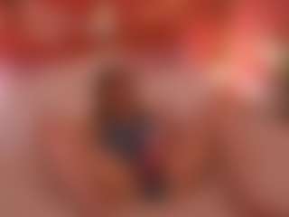 Live cam show with SofieBloom - Butt Plug on live.xbliss.ai
