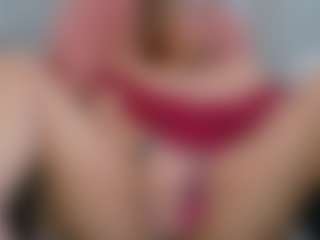 Live cam show with SpikedBella - Lush on live18s.com