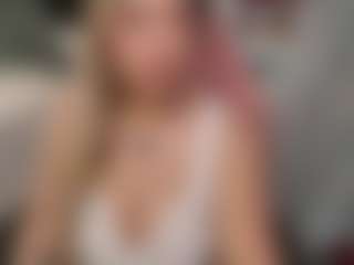 SpikedBella's Live Sex Cam Show