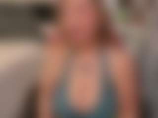Live cam show with SpikedBella - Fetish on AdultVida.com