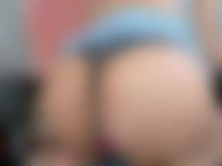 SpikedBella's Live Sex Cam Show