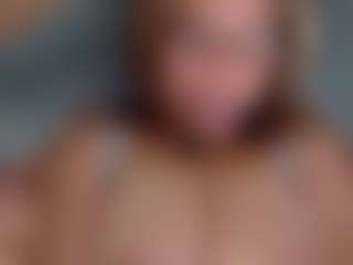 SpikedBella's Live Sex Cam Show