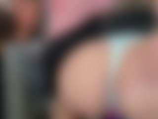 SpikedBella's Live Sex Cam Show