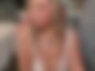 SpikedBella's Live Sex Cam Show