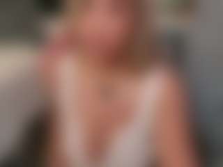 SpikedBella's Live Sex Cam Show