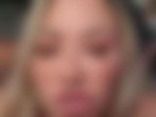 SpikedBella's Live Sex Cam Show