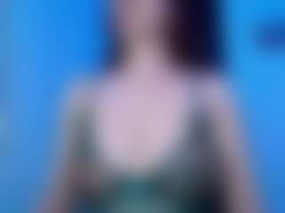 Live cam show with amber-24 - Mature on SmokeAndPoke