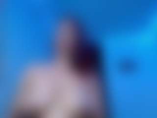 amber-24's Live Sex Cam Show
