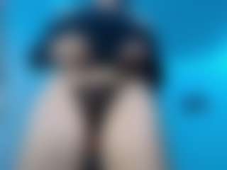 amber-24's Live Sex Cam Show