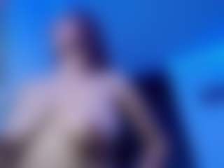 Live cam show with amber-24 - Striptease on StripNow