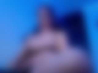 Live cam show with amber-24 - Green Eyes on EXY