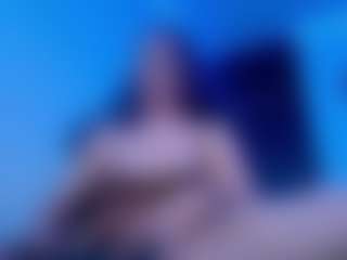 Live cam show with amber-24 - Green Eyes on Livezox
