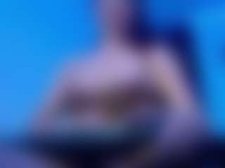 Live cam show with amber-24 - Smoking on Camsoda