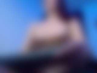 Live cam show with amber-24 - Facial Piercings on alttransgirls