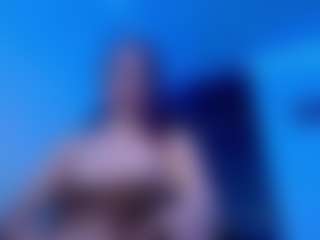 Live cam show with amber-24 - Normal on StripNow