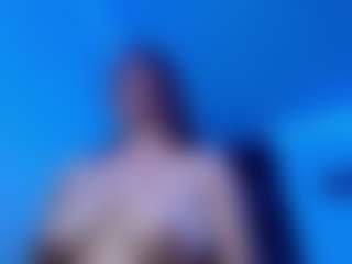 Live cam show with amber-24 - Erotic Dance on Camsoda