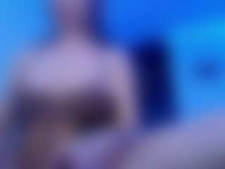 Live cam show with amber-24 - Facial Piercings on milfzrlive.com