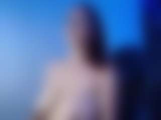 Live cam show with amber-24 - Public Mature on milfzrlive.com