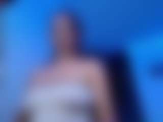 amber-24's Live Sex Cam Show