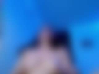 amber-24 MILF webcam performer live streaming