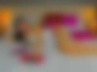 Live cam show with Dayana-Bianco - Brown Hair on madthumbs
