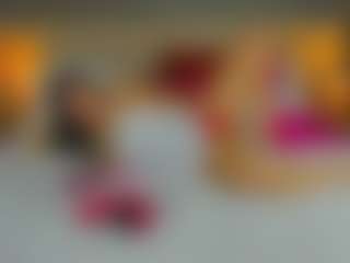 Live cam show with Dayana-Bianco - Middle Aged on thefappeningchat.com
