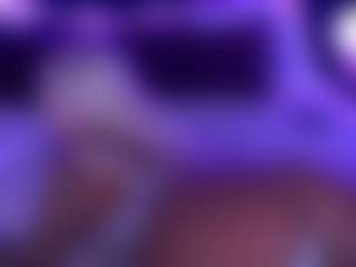 Live cam show with GraceHotDavies - Bald on Camsoda