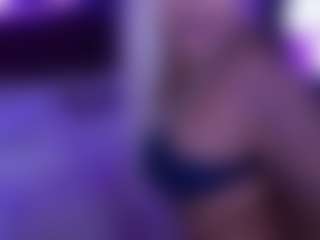 GraceHotDavies's Live Sex Cam Show