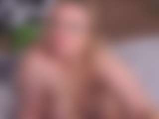 CoolTatiss's Live Sex Cam Show
