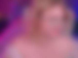 CoolTatiss's Live Sex Cam Show