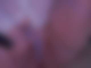 Live cam show with CoolTatiss - Thong on livesuperchat.net